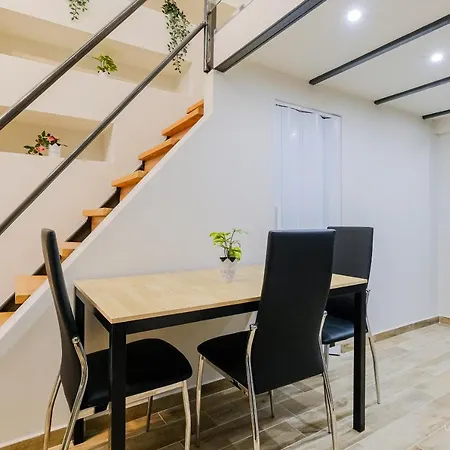 Lejlighed Fairytale Loft Apartment, Vesta Philoxenia *